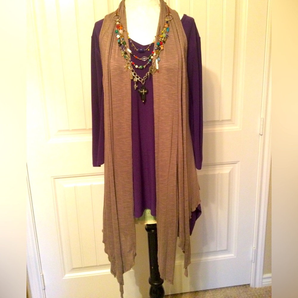 ASYMMETRICAL VEST